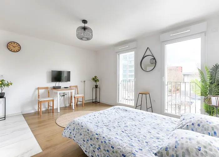 Ellington - Dans Le Quartier Daffaires Rueil-Malmaison